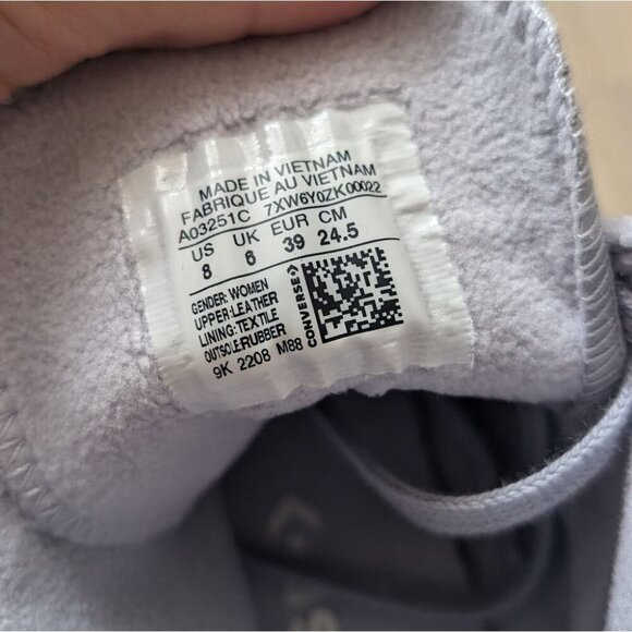 Converse Platform High Top Suede  cozy Sneaker - Picture 5 of 9